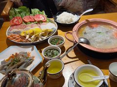 -民食香·腊排骨野生菌美食(木府店)