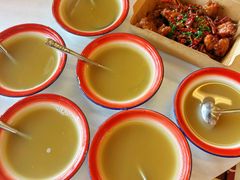 -老三样·旧食新味(绿地店)