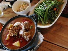 -Phensiri Thai Restaurant