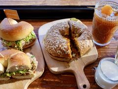 -Catch Bagel(芳草地店)