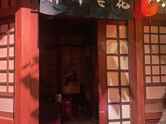 -暴风岛沉浸式体验馆(百联世纪店)
