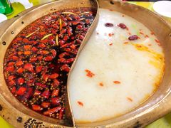 -颜氏双江清水鱼一养身火锅(磁器口店)