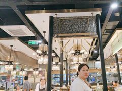 -洪氏嗨捞·猪肚鸡火锅(阳光天地店)