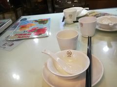 -新大咀港式茶餐厅(宝山万达店)