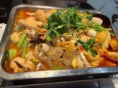 -后街佬·炭火鲜鱼杂(南城店)