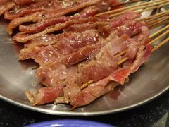 -何妹湿辣牛肉·粤式烧烤砂煲(桂雅路店)