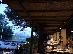 -喜洲吧·江畔老船厂·庭院餐厅(喜临院店)