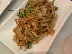 小炒笋衣-东方饺子王(新阳路店)