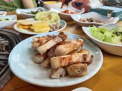 厚切五花肉-唯成•韩国炭火烤肉 유성고기