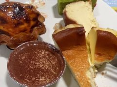 -金马门国际美食百汇(珞喻路店)