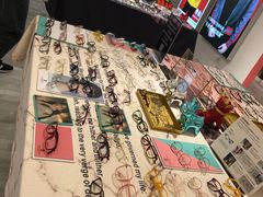 -肆兮眼镜·蔡司·徕卡战略合作店(大坪店)