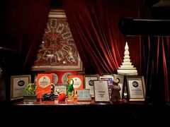 -弦月窗LUNETTE BY AMANDA(复兴路店)