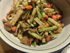 -寻钵记民菜馆·正宗常德钵子菜(滨湖路店)