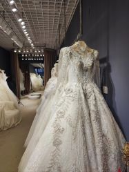 -MISS LUCKY国际婚纱礼服定制(昌平店)