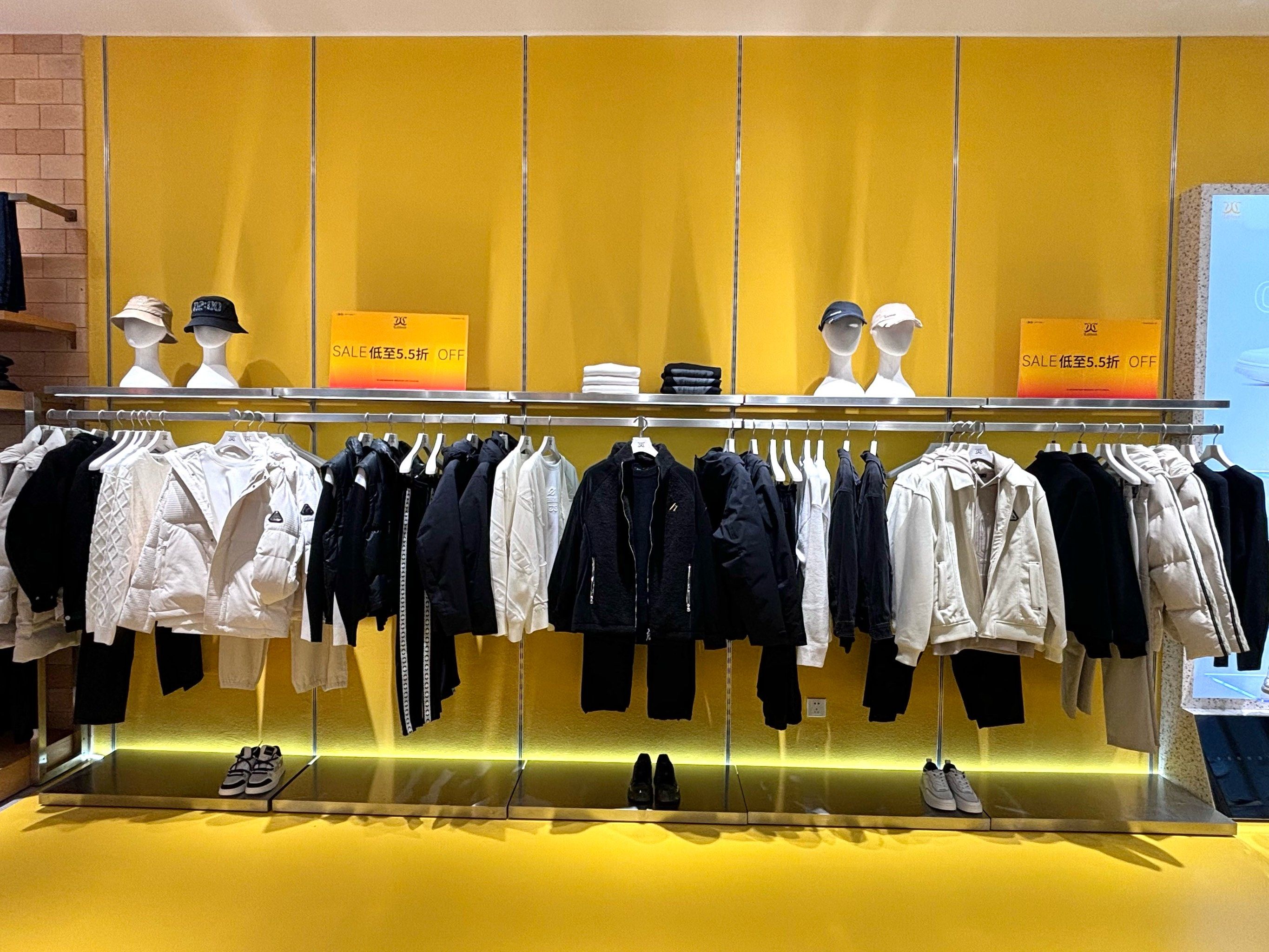 中国🇨🇳设计师品牌卡宾cabbeen