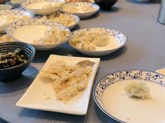 -东方饺子王(新阳路店)