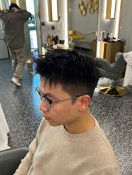 -即型男士理发工作室