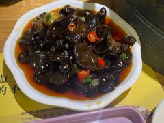 酸辣木耳-赖胖子肉蟹煲(金牛万达店)