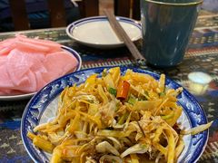 -蜗牛小馆醉乡民谣云南菜(惠新西里店)