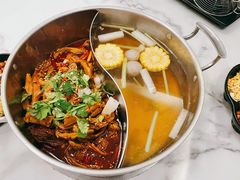 鲜牛杂鸳鸯锅-今日炊牛·潮汕牛肉火锅(华采天地店)