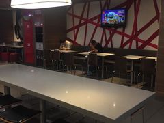 景观位-麦当劳(花城大道华穗路店)