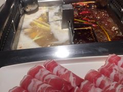 -海底捞火锅鲜切牛肉主题店(长寿路店)