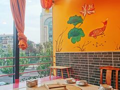 靠窗位-江湖水乡铁锅炖魚(周庄嘉园店)