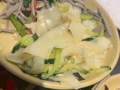 -唇辣号重庆老火锅(燕郊鑫乐汇店)