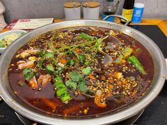 -小饕荟雅安贡椒鱼鲜馆(广福桥店)