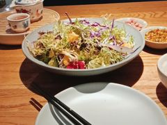 焙煎牛油果沙拉-潮粥荟·潮汕砂锅粥(朝阳大悦城店)