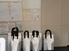 -喜茶(上海淮海中路渔阳里店)