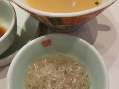 弄堂鸭血粉丝汤-弄堂小笼包(天津南开大悦城店)