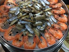 -金渔村海鲜烧烤大排档