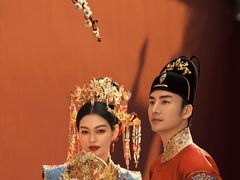 -经典婚纱摄影美学馆·私人定制