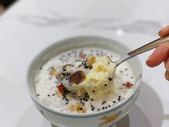 酒酿蛋奶汤-堂屋糖水店(愚园店)