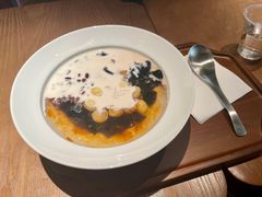 娟姗奶大满贯-RUXU入续鸳鸯糖水铺(万菱汇店)