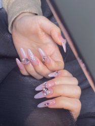 -槿里日式美甲工作室