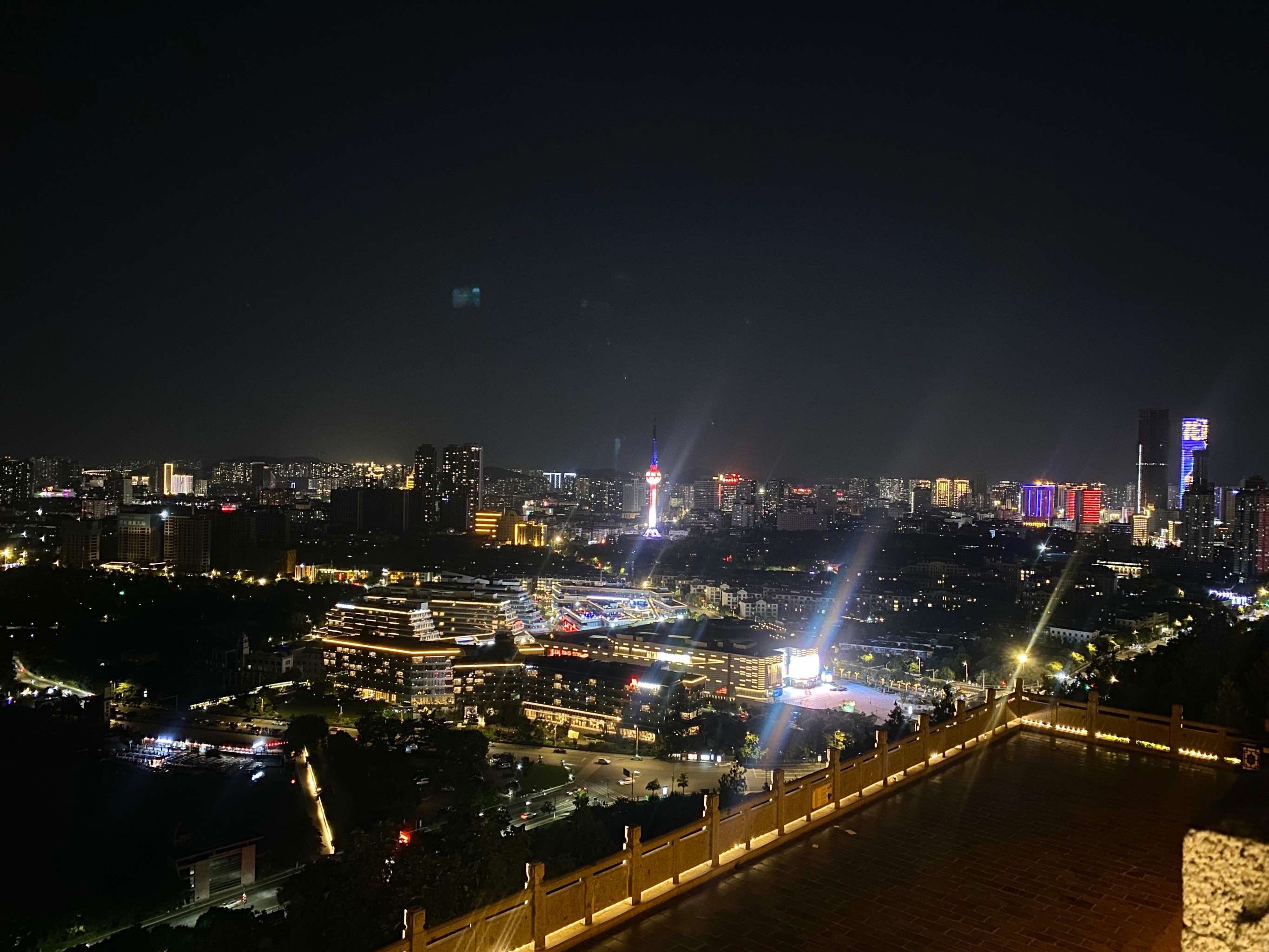 云龙山夜景图片图片