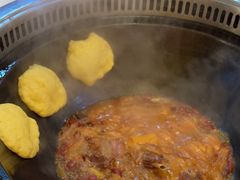 -哈尔滨烧烤·山河村铁锅炖(交大店)