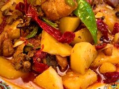 新疆沙湾大盘鸡-巴依老爷新疆美食(魏公村店)
