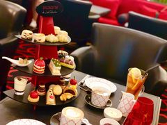 -Salon de The de Joel Robuchon(外滩18号店)