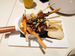 创意罗勒咖喱串串香-新元素餐厅(瑞虹天地月亮湾店)
