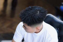 -贝勒爷专业男发