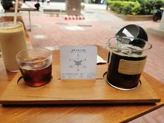 -Line 咖啡(石厦花园店)