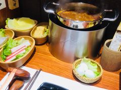 -独食火锅·半米屋台(直营总店)