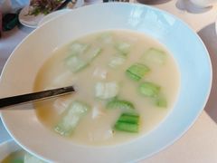 鲫鱼丝瓜汤-万盛合(渔人码头店)