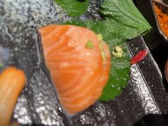 -铭牛烧肉·和牛海鲜自助(高新月牙湖店)