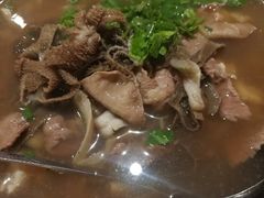 -谢老五跷脚牛肉·非遗传承店