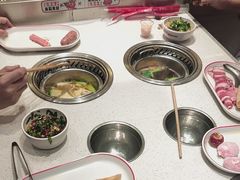 -龍歌自助小火锅(市南金茂湾店)