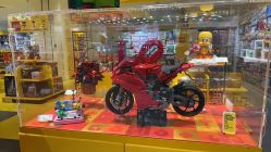 -乐高授权专卖店(岭南站NOVA店)
